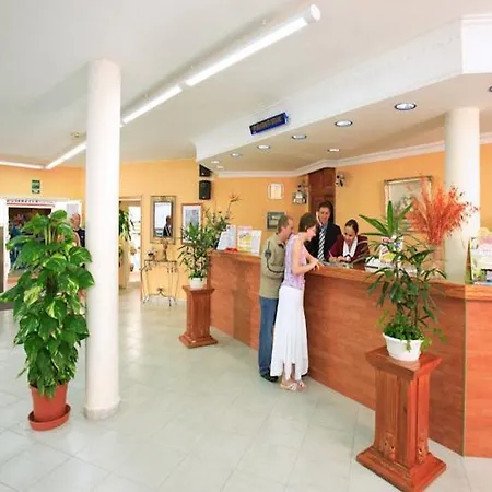 Malibu Park Апарт-отель