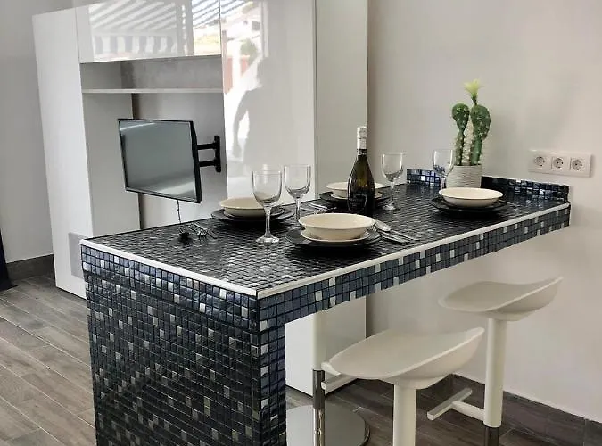 Apart-hotel Malibu Park Costa Adeje (Tenerife)