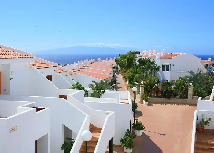 Malibu Park Aparthotel