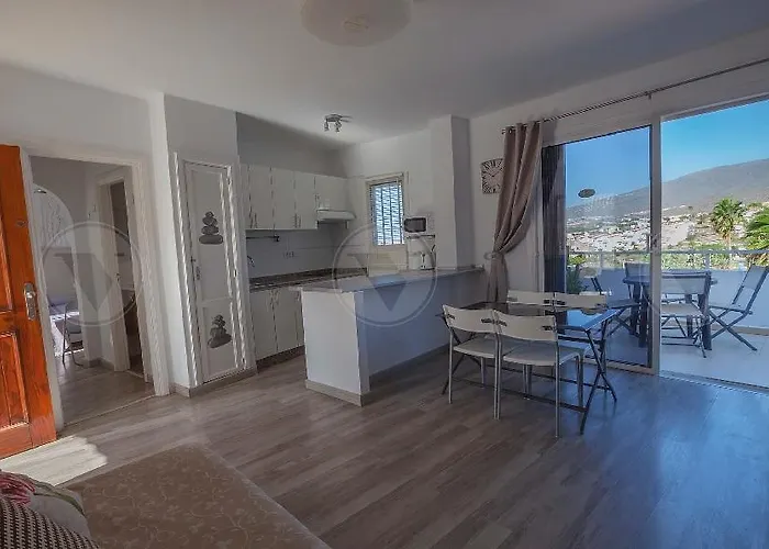 Malibu Park Aparthotel Costa Adeje (Tenerife)