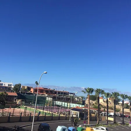 Malibu Park 3*