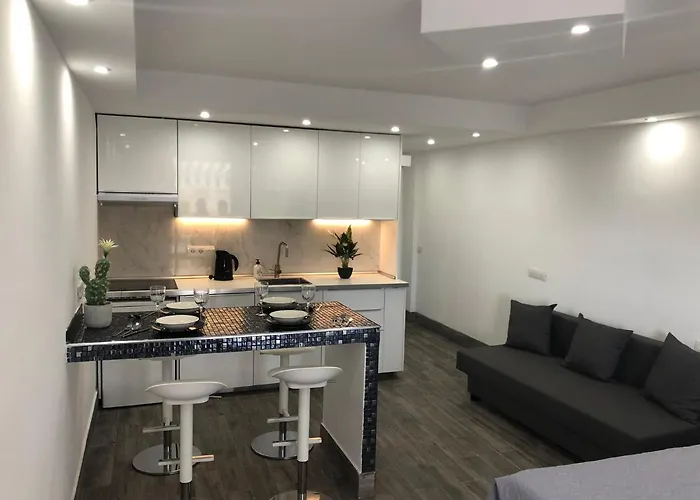 Apartahotel Malibu Park Costa Adeje (Tenerife)