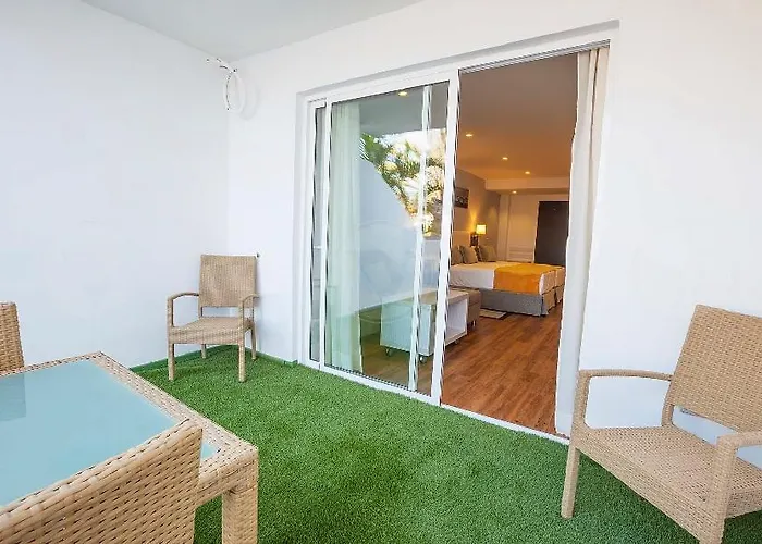 Malibu Park Costa Adeje (Tenerife)