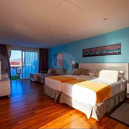 Aparthotel Malibu Park