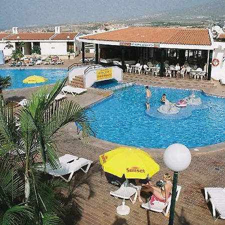 Malibu Park 3*