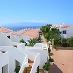 Malibu Park Hotel apartamentowy