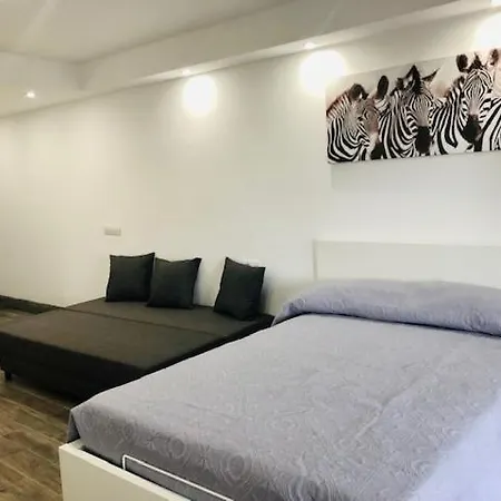 Malibu Park アデヘ